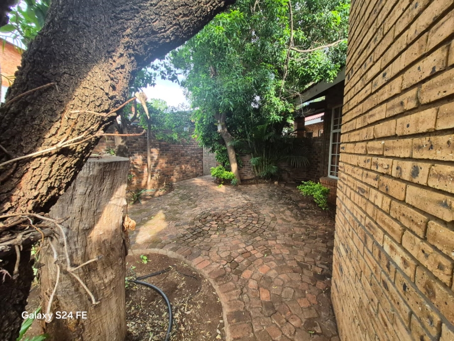 4 Bedroom Property for Sale in Cashan North West